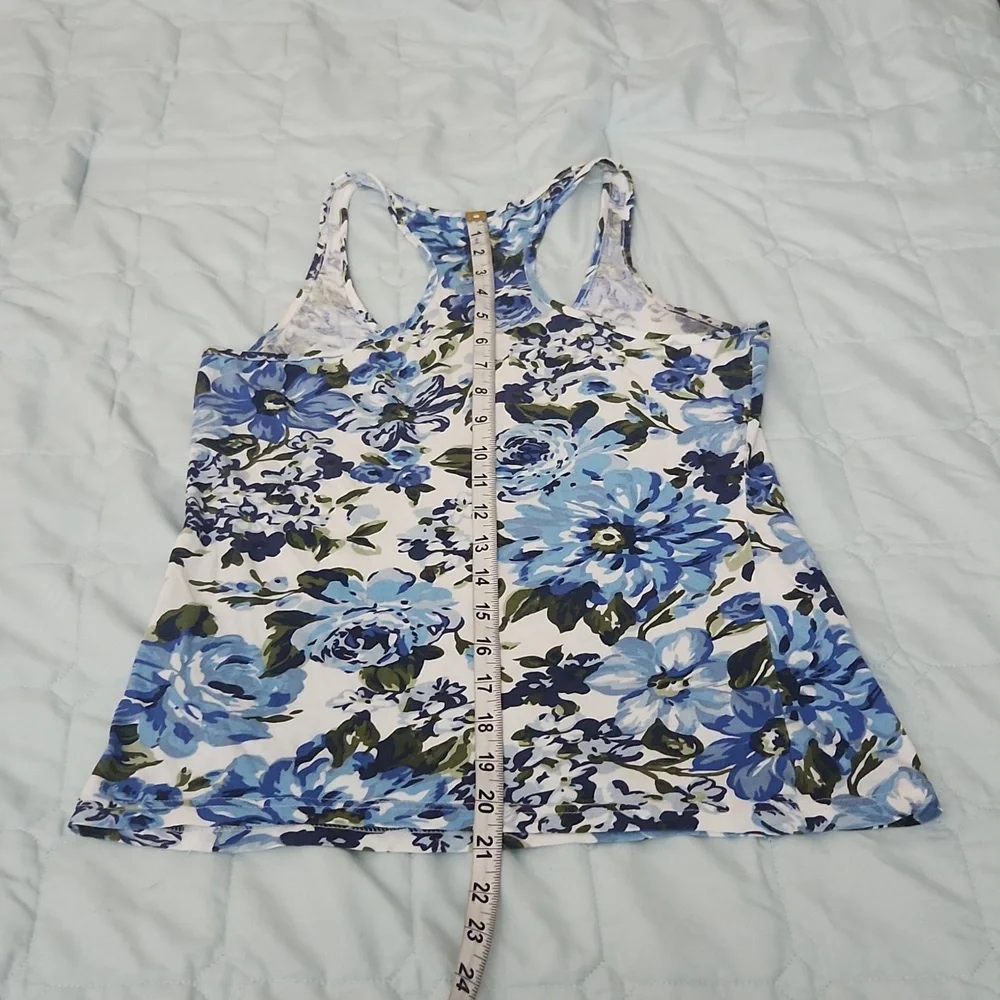 Tanktop - Picture 4 of 4